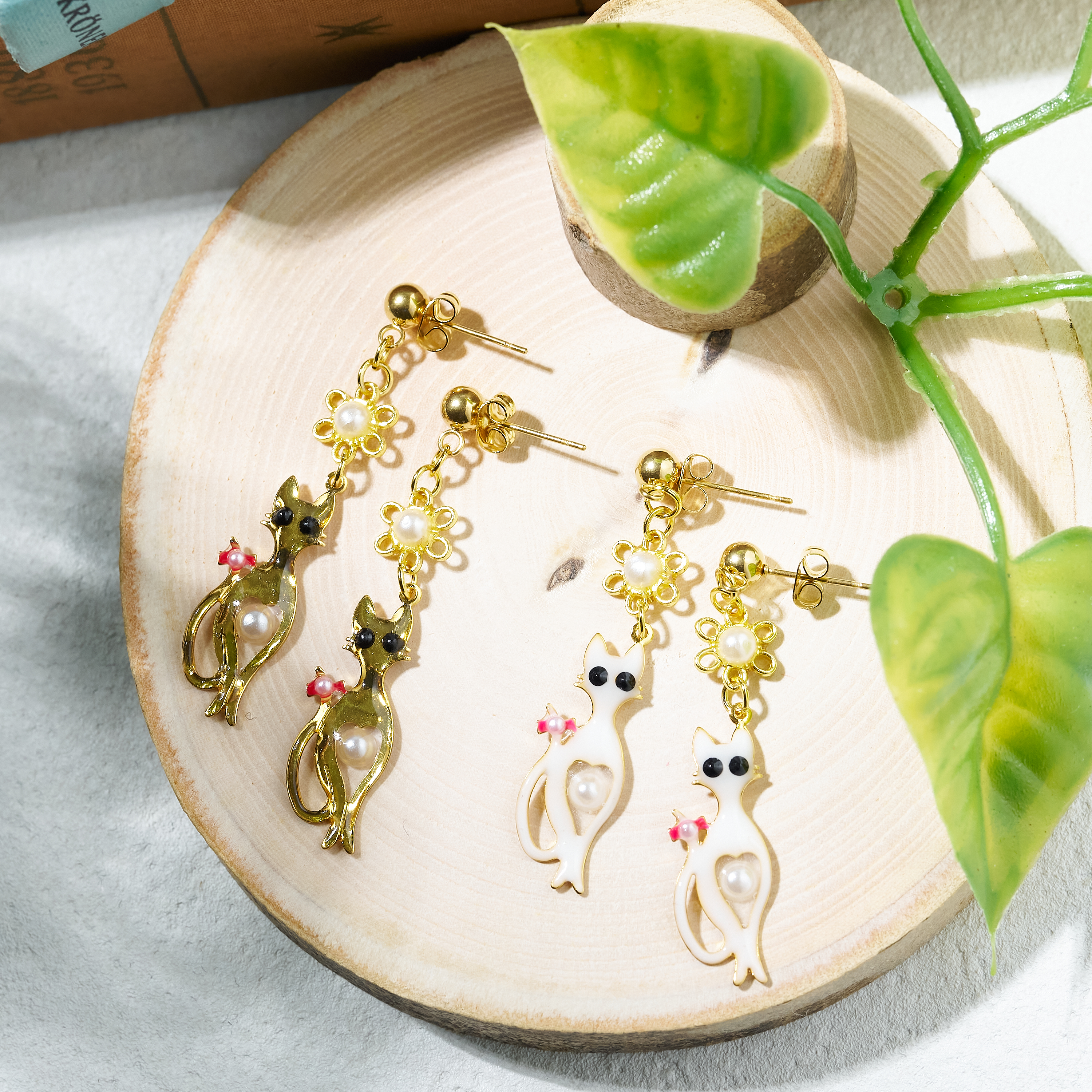 猫のぬいぐるみ